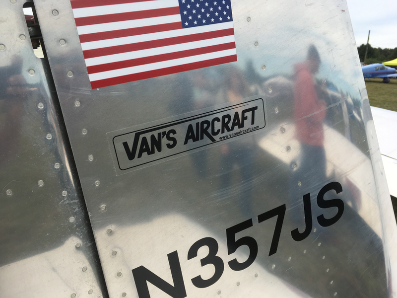 Illustration for article titled Simsbury Fly-In Photodump